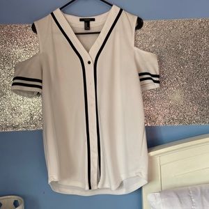 Black-and-white off the shoulder baseball jersey